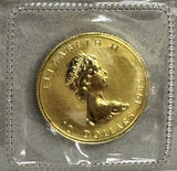 1984年メイプルリーフ10ドル金貨
直径:20mm
品位:金99.99%
重さ:7.7758g(1/4オンス)
カナダを代表する純金貨です。表面にはエリザベス2世の肖像、裏面にはカナダの象徴であるカエデが優雅に描かれています。品位99.99%の最高純度金を使用し、直径20mm、重さ7.7758g(1/4オンス)の堂々とした輝きを放ちます。世界的に認知度の高いコインの定番です。歴史的価値と美術的価値を兼ね備えた、資産保全やコレクション充実に最適な一枚です。