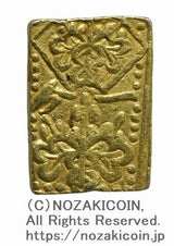 元禄一分金は元禄8年〜宝永7年(1695~1710)に鋳造されました。
品位は金564 / 銀436 量目は4.46gです。
元字一分金とも呼ばれています。
鑑定書 令和7年7月22日発行