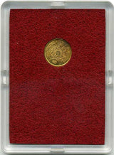 旧1円金貨 明治4年(1871)後期 発行枚数 1,841,288枚 直径 13.51mm 品位 金900 / 銅100 量目1.67g 化粧箱にはダメージがあります。 オークションのビニール袋無し