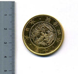 旧10円金貨 明治4年(1871) 発行枚数 1,867,032枚 直径 29.42mm 品位 金900 / 銅100 量目16.66g