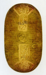 天保小判は天保8年〜安政5年 (1837~1858)に鋳造されました。 金56.8% 銀43.2% 量目11.3g。 裏の極印が保の字なので、保字小判ともいいます。 鑑定書・桐箱付き。