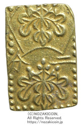 万延二分判金は万延元年から明治初期(1860～)に鋳造されました。
品位 金229 / 銀771 量目 3.0g
鑑定書（令和8年4月7日）