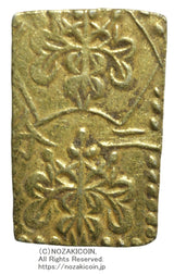 万延二分判金は万延元年から明治初期(1860～)に鋳造されました。
品位 金229 / 銀771 量目 3.0g
鑑定書（令和8年4月7日）