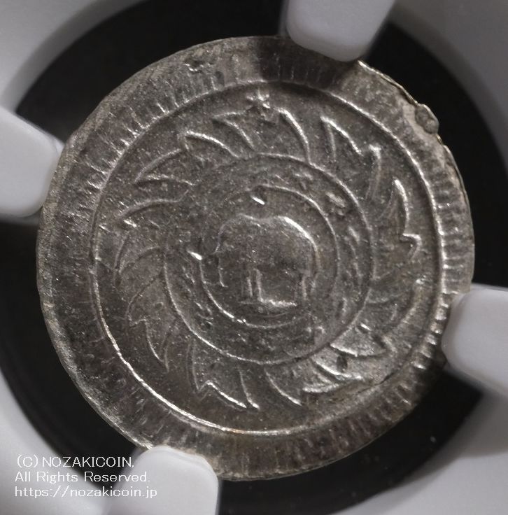 タイ 1バーツ銀貨☆1917年／準未使用・極美品／ラーマ6世／象